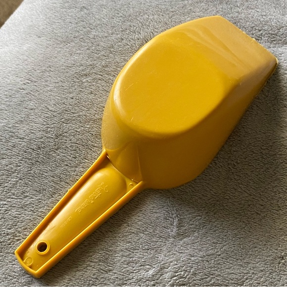 Lustro Ware Scooper - Picture 4 of 4